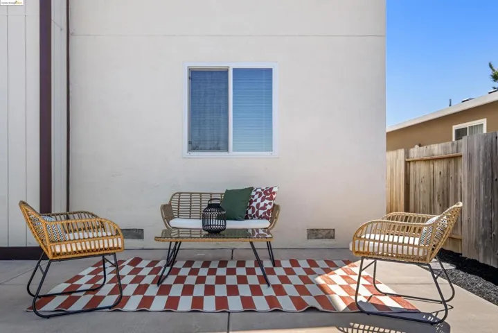 139 Hollyhock Ct, Hercules, California 94547
