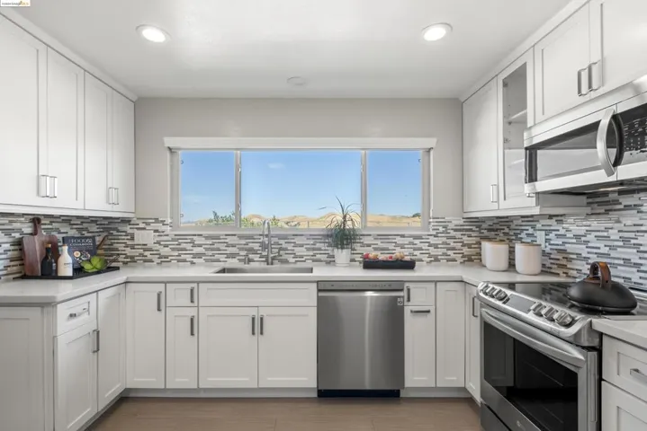 139 Hollyhock Ct, Hercules, California 94547