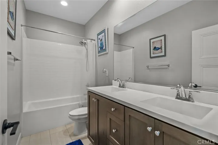 3935 S Sunrise Avenue, Ontario, California 91761