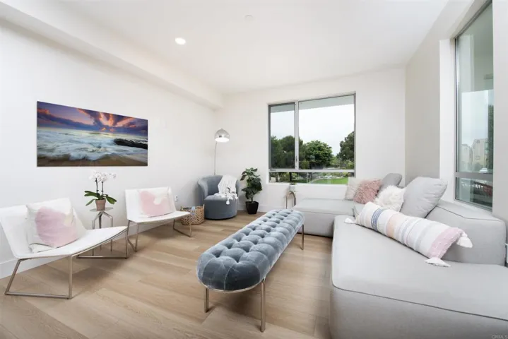 2501 State Street 302, Carlsbad, California 92008