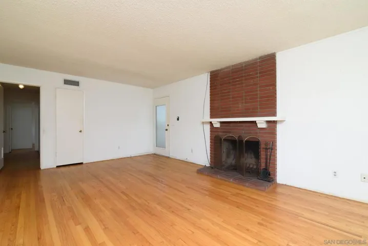 7718 Carla St, Garden Grove, California 92841