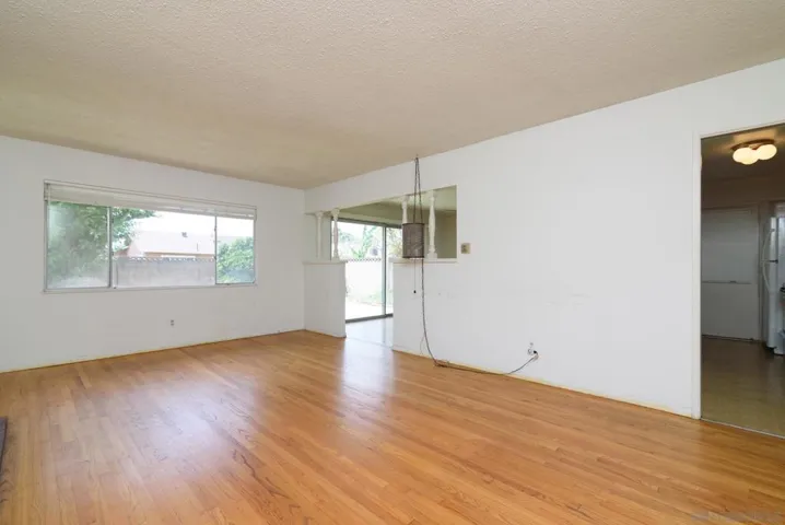 7718 Carla St, Garden Grove, California 92841