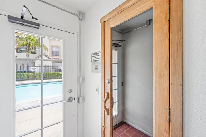 8652 New Salem St. 33, San Diego, California 92126