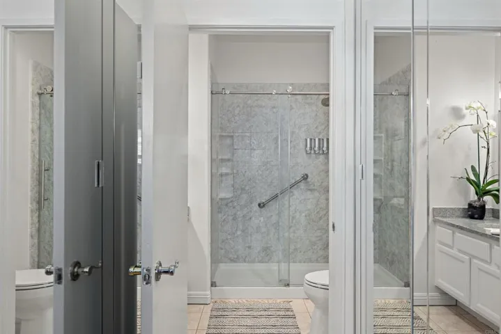 8652 New Salem St. 33, San Diego, California 92126