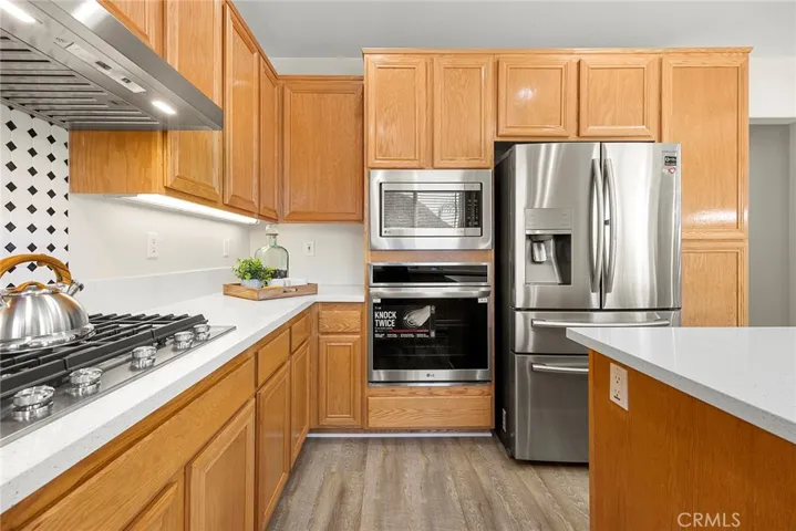 31881 Cedarhill Lane, Lake Elsinore, California 92532