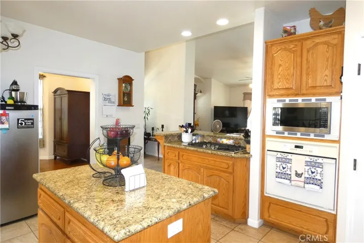 1410 Avola Avenue, Santa Maria, California 93458