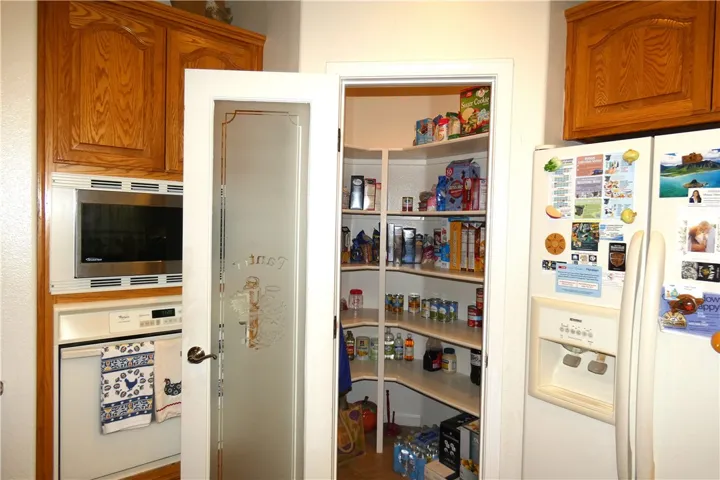 1410 Avola Avenue, Santa Maria, California 93458