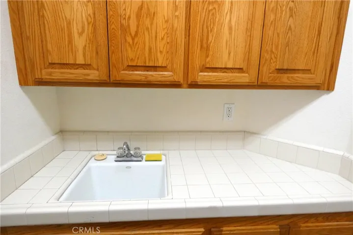 1410 Avola Avenue, Santa Maria, California 93458