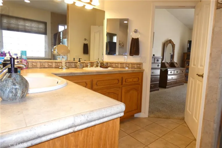 1410 Avola Avenue, Santa Maria, California 93458