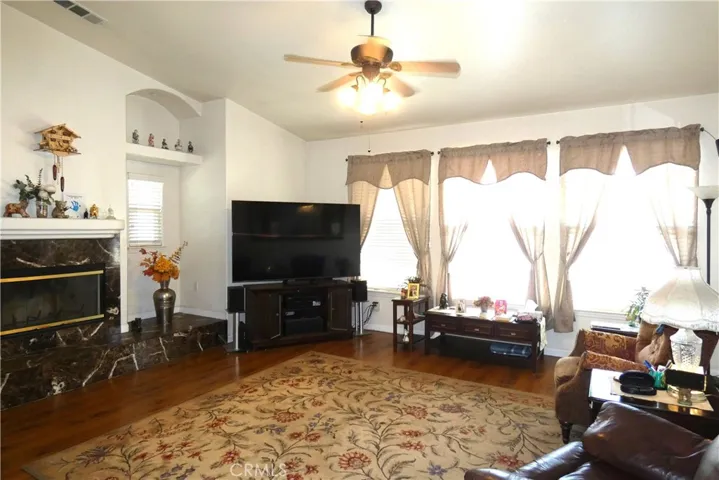 1410 Avola Avenue, Santa Maria, California 93458