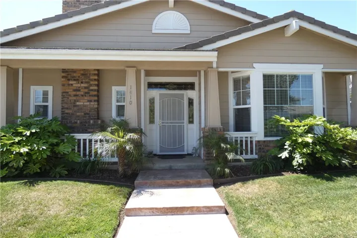 1410 Avola Avenue, Santa Maria, California 93458