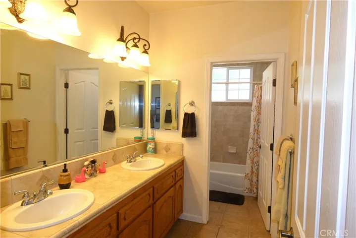 1410 Avola Avenue, Santa Maria, California 93458