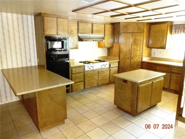 2248 Forbes Avenue, Claremont, California 91711
