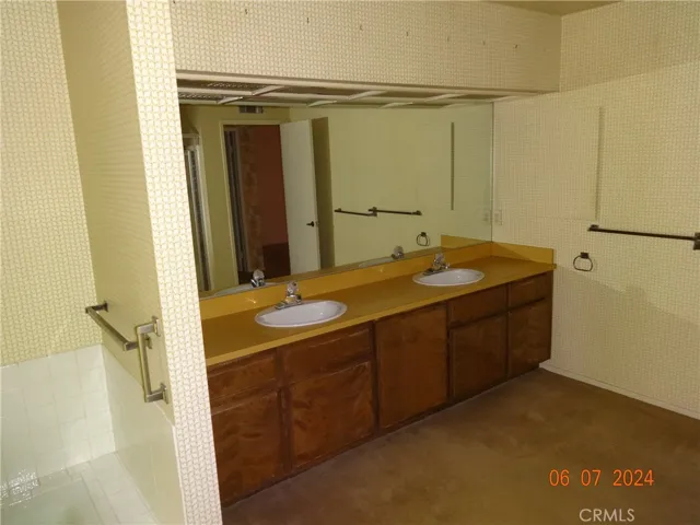 2248 Forbes Avenue, Claremont, California 91711