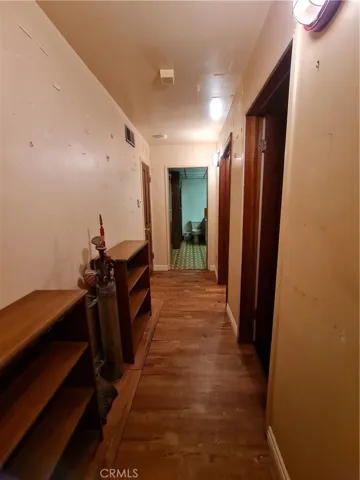 18658 Chase Street, Northridge, California 91324