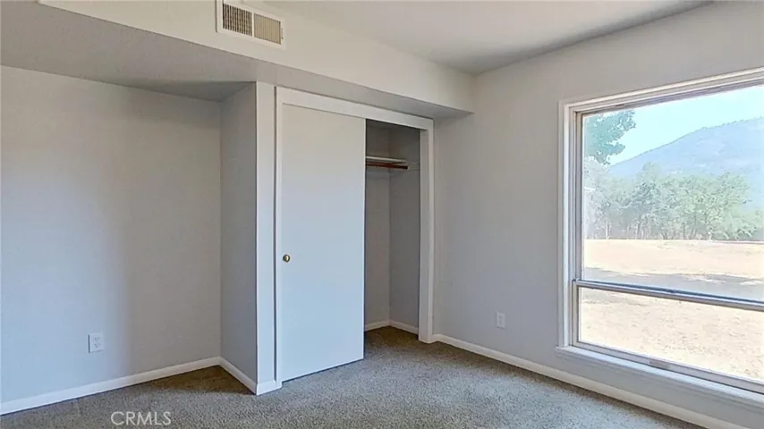 46749 Eastwood Drive N, Oakhurst, California 93644