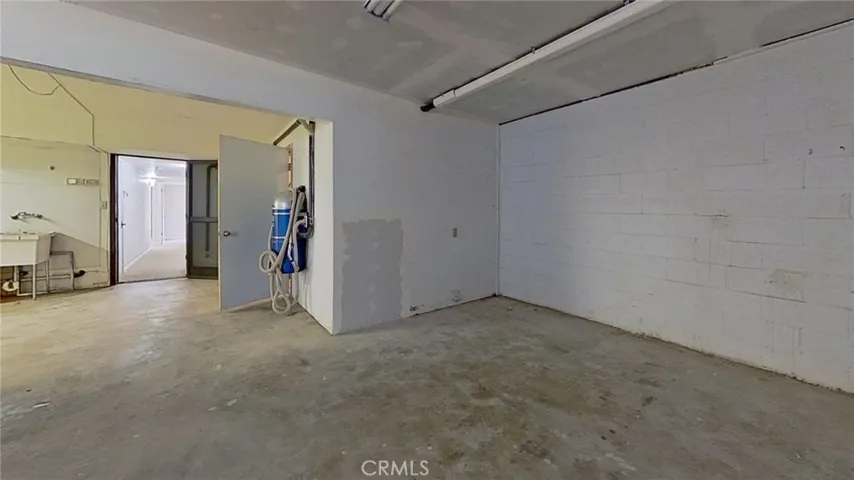garage area, note the whole house vacuum