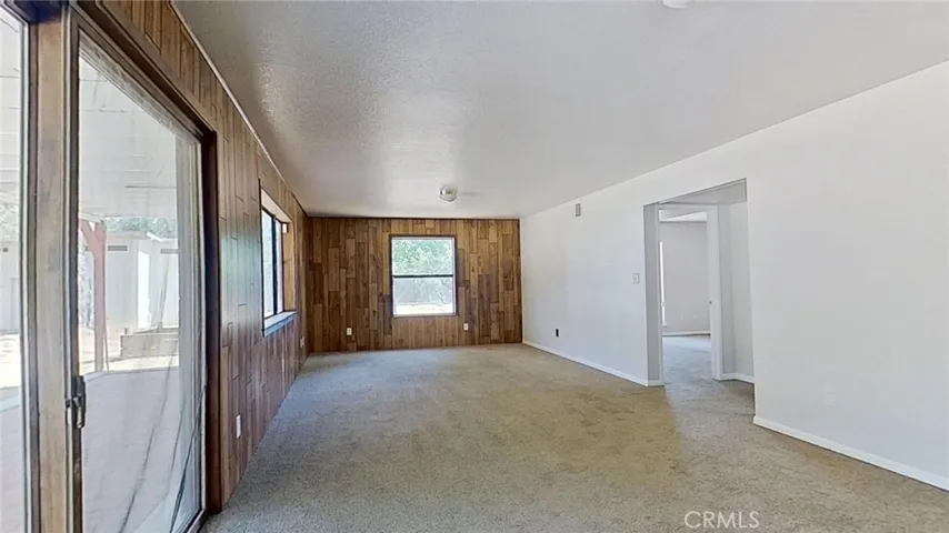 46749 Eastwood Drive N, Oakhurst, California 93644