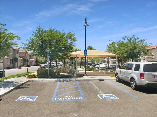 142 Camden Court, Perris, California 92571