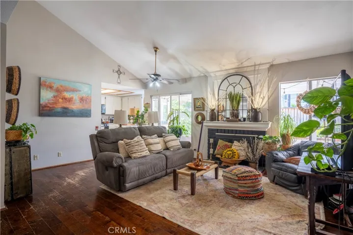 4425 Avenida De Los Arboles, Yorba Linda, California 92886