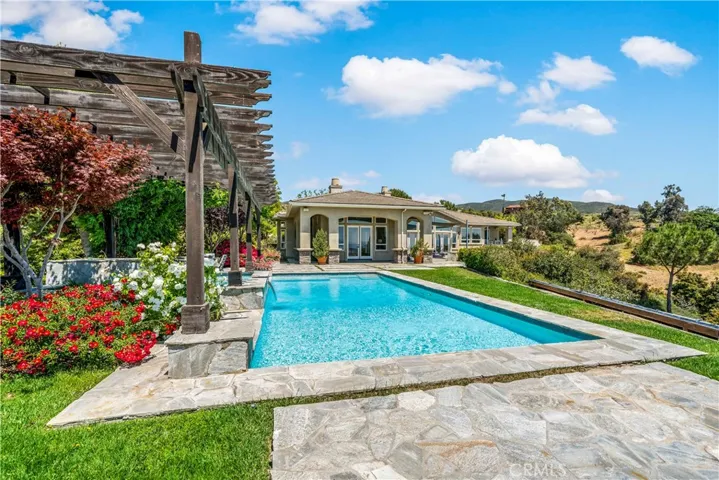 42111 Chaparral Drive, Temecula, California 92592