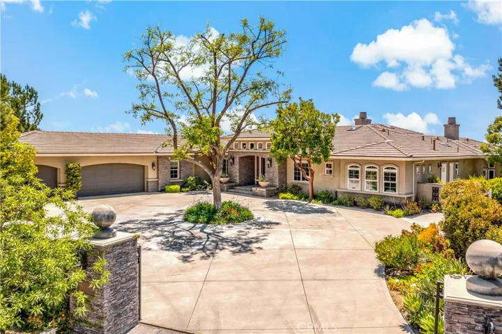 42111 Chaparral Drive, Temecula, California 92592