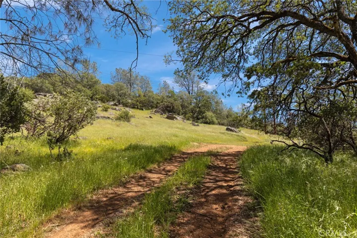 5 Oregon Gulch Road, Oroville, California 95965