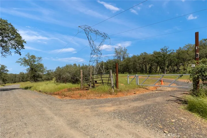 5 Oregon Gulch Road, Oroville, California 95965