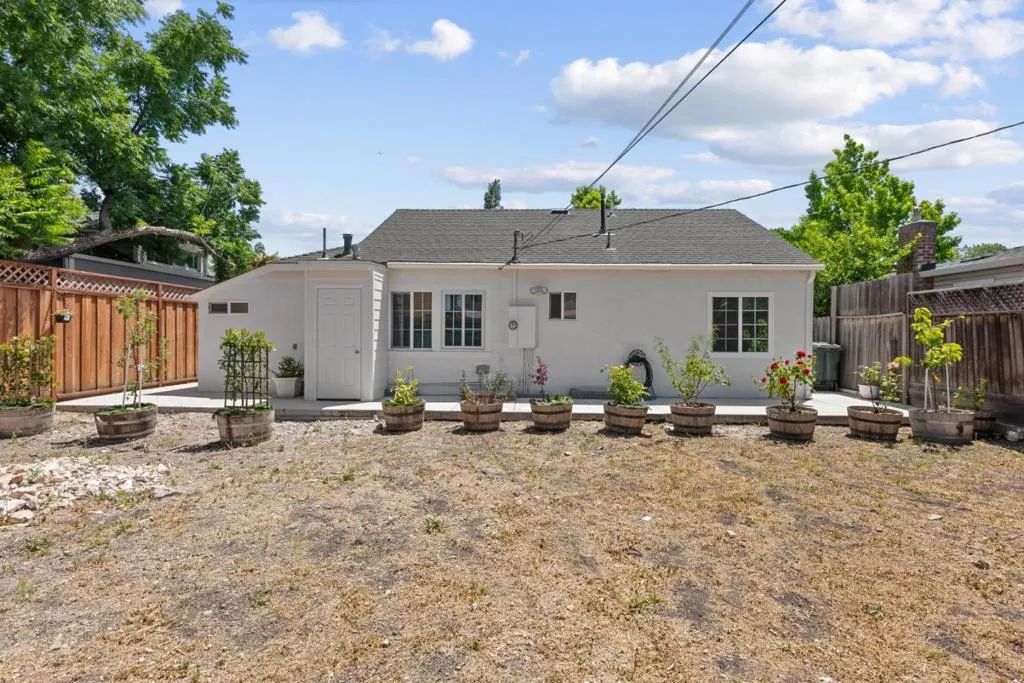 3279 Hoover Street, Redwood City, California 94063 home-pic-27