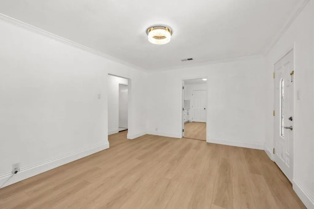 3279 Hoover Street, Redwood City, California 94063 home-pic-8