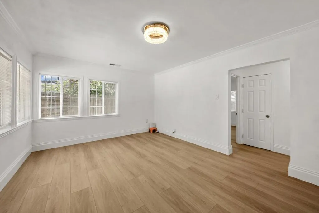 3279 Hoover Street, Redwood City, California 94063 home-pic-7