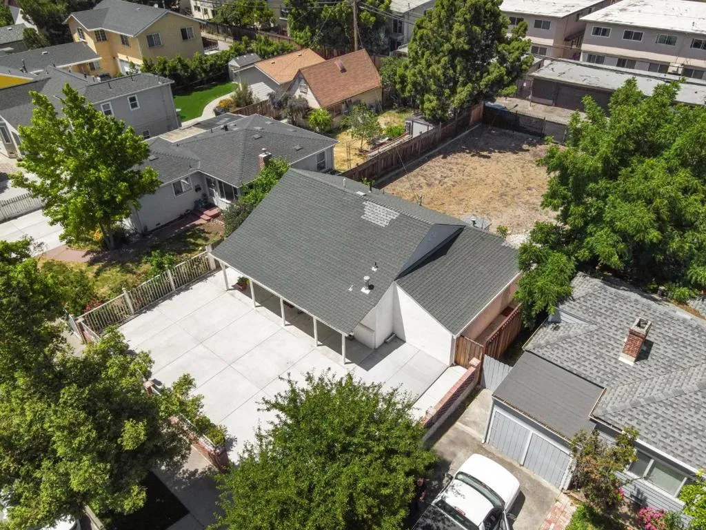 3279 Hoover Street, Redwood City, California 94063 home-pic-32