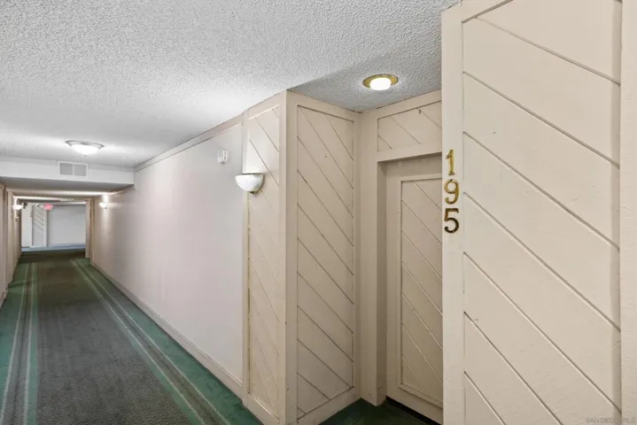 6737 Friars 195, San Diego, California 92108