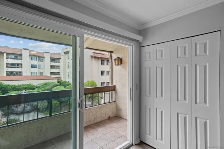 6737 Friars 195, San Diego, California 92108