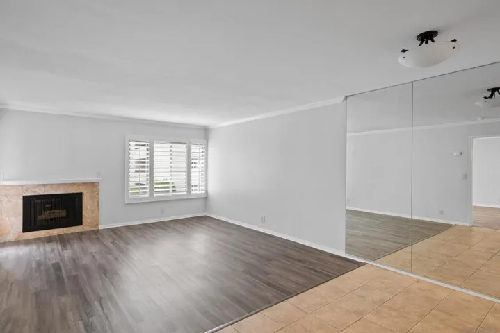 6737 Friars 195, San Diego, California 92108