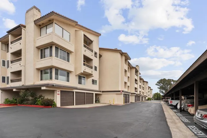 6737 Friars 195, San Diego, California 92108