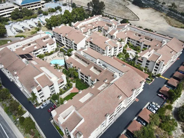 6737 Friars 195, San Diego, California 92108