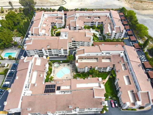 6737 Friars 195, San Diego, California 92108