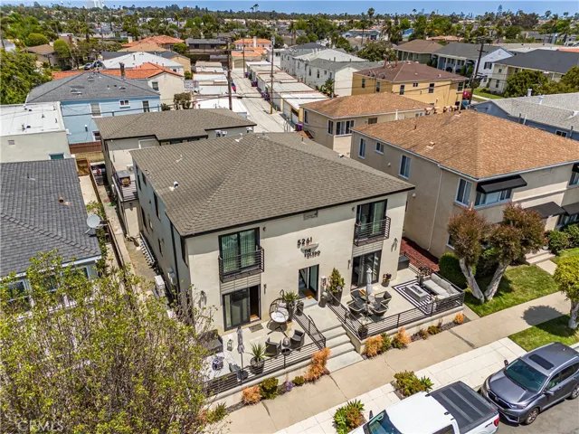 5261 E The Toledo, Long Beach, California 90803