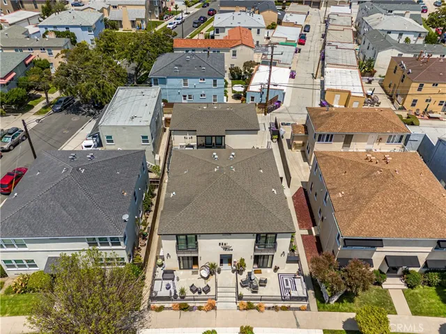 5261 E The Toledo, Long Beach, California 90803