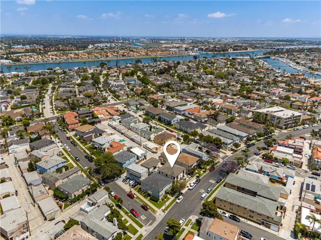 5261 E The Toledo, Long Beach, California 90803