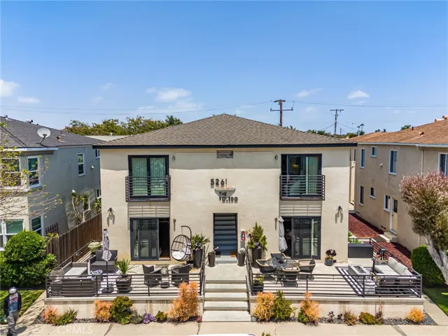 5261 E The Toledo, Long Beach, California 90803