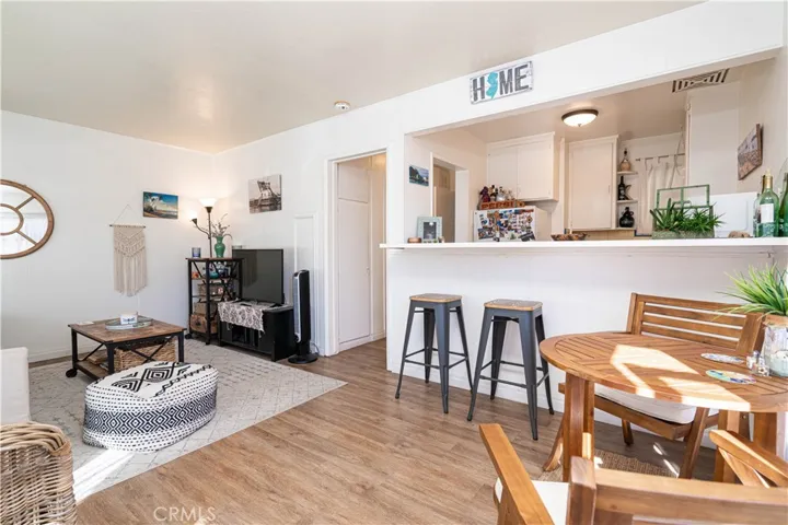 1114 W Balboa Boulevard, Newport Beach, California 92661