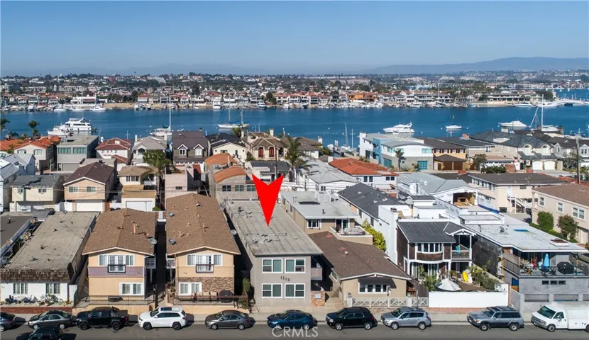 1114 W Balboa Boulevard, Newport Beach, California 92661
