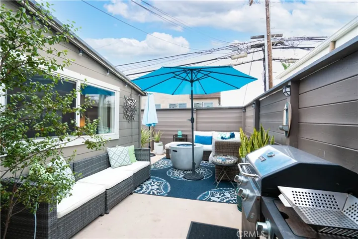 1114 W Balboa Boulevard, Newport Beach, California 92661