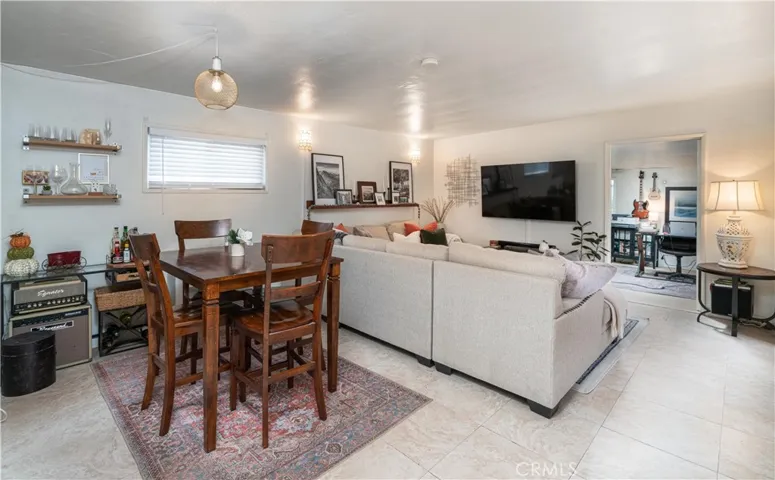 1114 W Balboa Boulevard, Newport Beach, California 92661