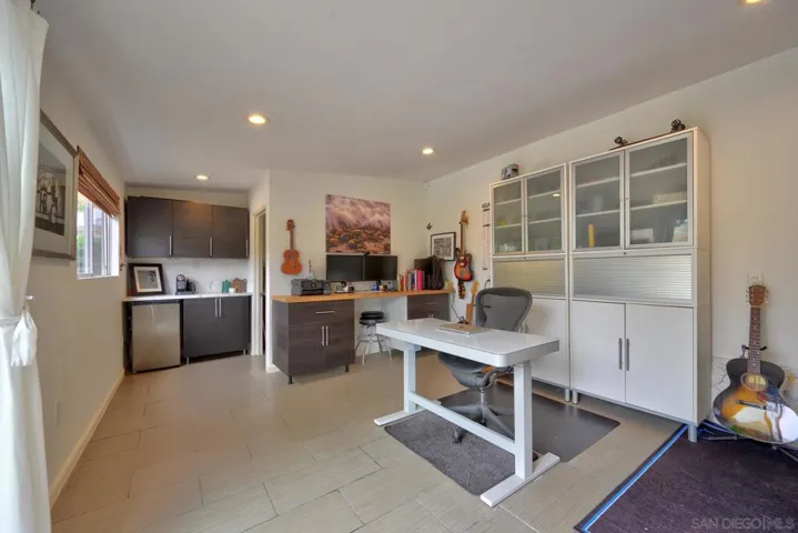 3791 Park Drive, Carlsbad, California 92008