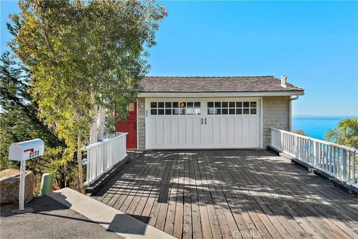 2173 Crestview Drive, Laguna Beach, California 92651