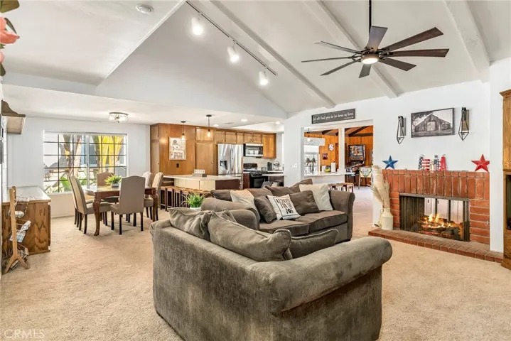 1254 Valparaiso Drive E, Placentia, California 92870