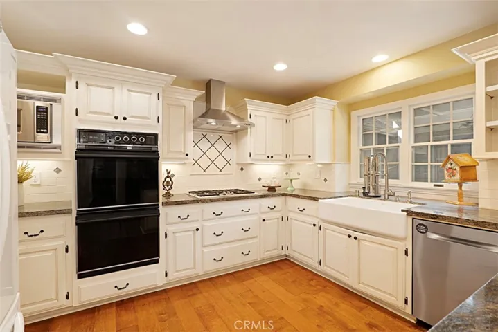 2262 Mardavido Lane, Fallbrook, California 92028